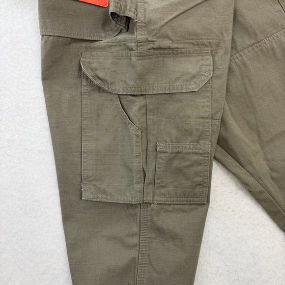 NWT Wrangler Men’s Riggs Workwear Ranger Pants Size 42x30 - Picture 5 of 10